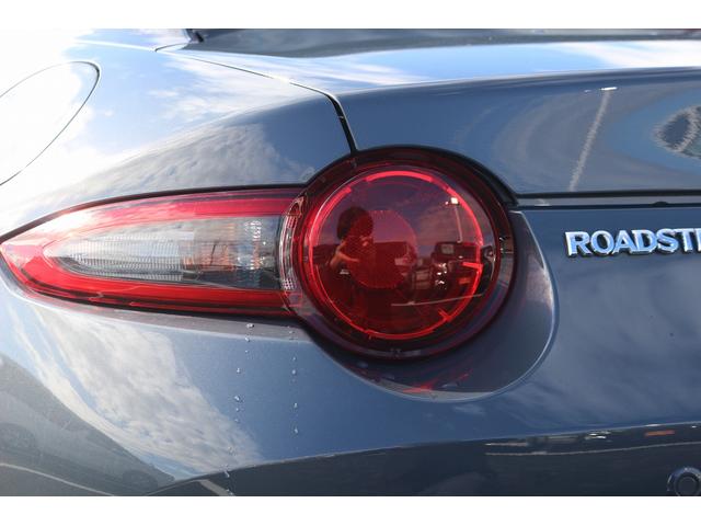 ロードスターＲＦ ＶＳ　禁煙車　赤革シート　ＢＯＳＥサウンドシステム　純正ナビ　フルセグＴＶ　バックカメラ　クルーズコントロール　衝突軽減ブレーキ　ＬＥＤヘッドライト　ＥＴＣ　シートヒーター　クリアランスソナー　オートライト（20枚目）