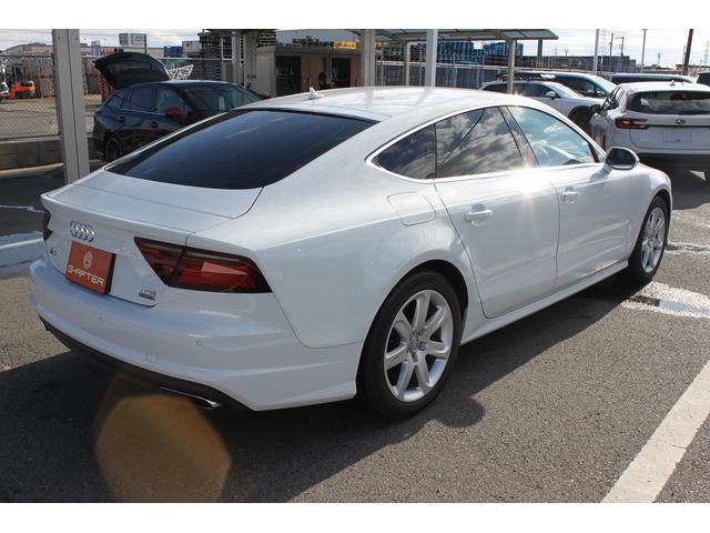 Ａ７スポーツバック ２．０ＴＦＳＩクワトロ　禁煙車　アシスタントパッケージ　マトリクスＬＥＤヘッドランプ　ＭＭＩナビゲーション　フルセグＴＶ　バックカメラ　ＢＯＳＥサウンドシステム　アダプティブクルーズコントロール　メモリ付きパワーシート（9枚目）