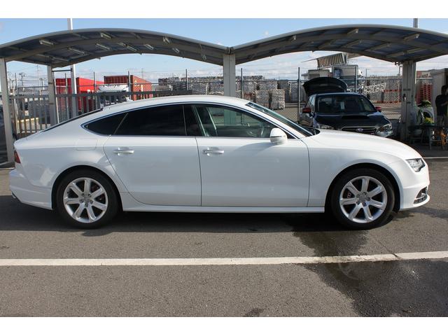 Ａ７スポーツバック ２．０ＴＦＳＩクワトロ　禁煙車　アシスタントパッケージ　マトリクスＬＥＤヘッドランプ　ＭＭＩナビゲーション　フルセグＴＶ　バックカメラ　ＢＯＳＥサウンドシステム　アダプティブクルーズコントロール　メモリ付きパワーシート（10枚目）