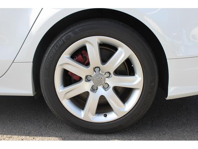 Ａ７スポーツバック ２．０ＴＦＳＩクワトロ　禁煙車　アシスタントパッケージ　マトリクスＬＥＤヘッドランプ　ＭＭＩナビゲーション　フルセグＴＶ　バックカメラ　ＢＯＳＥサウンドシステム　アダプティブクルーズコントロール　メモリ付きパワーシート（13枚目）
