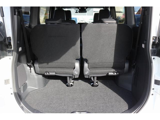 ヴォクシー ハイブリッドＳ－Ｚ　禁煙車　ハーフレザ＾－シート　純正１０．５型ナビ　フルセグＴＶ　バックカメラ　レーダークルーズコントロール　衝突軽減ブレーキ　両側電動スライドドア　ＬＥＤヘッドライト　クリアランスソナー（27枚目）