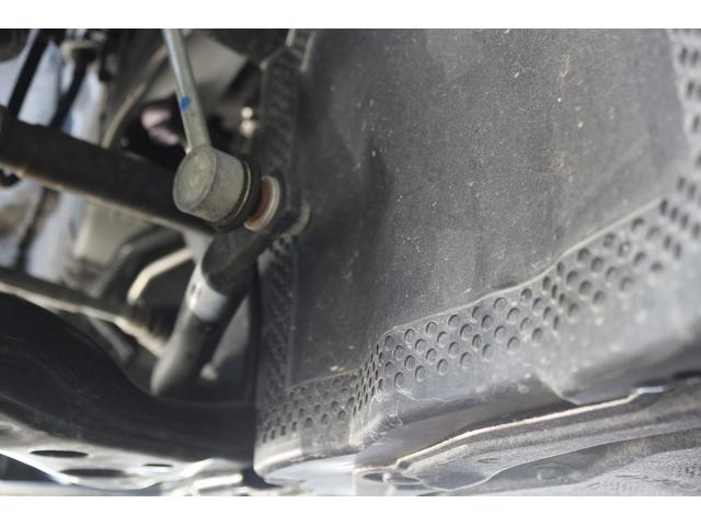 ヴォクシー ハイブリッドＳ－Ｚ　禁煙車　ハーフレザ＾－シート　純正１０．５型ナビ　フルセグＴＶ　バックカメラ　レーダークルーズコントロール　衝突軽減ブレーキ　両側電動スライドドア　ＬＥＤヘッドライト　クリアランスソナー（30枚目）