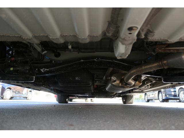 ヴォクシー ハイブリッドＳ－Ｚ　禁煙車　ハーフレザ＾－シート　純正１０．５型ナビ　フルセグＴＶ　バックカメラ　レーダークルーズコントロール　衝突軽減ブレーキ　両側電動スライドドア　ＬＥＤヘッドライト　クリアランスソナー（32枚目）