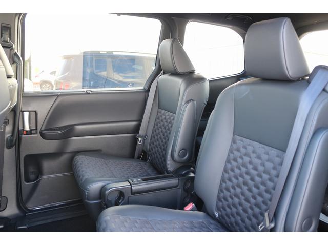 ヴォクシー ハイブリッドＳ－Ｚ　禁煙車　ハーフレザ＾－シート　純正１０．５型ナビ　フルセグＴＶ　バックカメラ　レーダークルーズコントロール　衝突軽減ブレーキ　両側電動スライドドア　ＬＥＤヘッドライト　クリアランスソナー（46枚目）