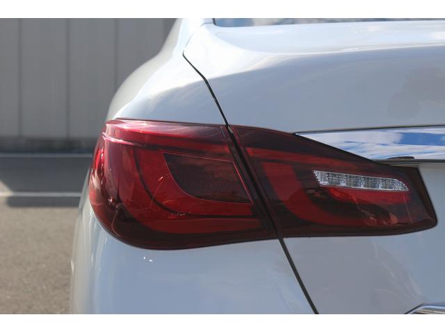 フーガ ３７０ＧＴ　禁煙車　ハーフレザーシート　純正８型ナビ　フルセグ　全周囲カメラ　クルコン　衝突軽減　パワーシート　ＬＥＤヘッドライト　クリアランスソナー　ＥＴＣ　電動格納ミラー　オートライト　キーレス　パワステ（13枚目）