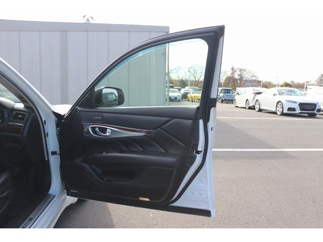 フーガ ３７０ＧＴ　禁煙車　ハーフレザーシート　純正８型ナビ　フルセグ　全周囲カメラ　クルコン　衝突軽減　パワーシート　ＬＥＤヘッドライト　クリアランスソナー　ＥＴＣ　電動格納ミラー　オートライト　キーレス　パワステ（37枚目）