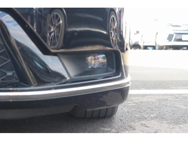 ステップワゴン ｅ：ＨＥＶスパーダ　禁煙車　７人乗り　純正１１．４型ナビ　後席モニター　フルセグＴＶ　バックカメラ　両側電動スライドドア　レーダークルーズコントロール　衝突軽減ブレーキ　ブラインドスポットモニター（18枚目）