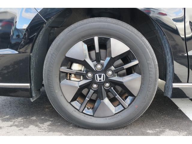 ステップワゴン ｅ：ＨＥＶスパーダ　禁煙車　７人乗り　純正１１．４型ナビ　後席モニター　フルセグＴＶ　バックカメラ　両側電動スライドドア　レーダークルーズコントロール　衝突軽減ブレーキ　ブラインドスポットモニター（33枚目）