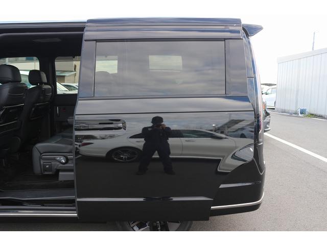 ステップワゴン ｅ：ＨＥＶスパーダ　禁煙車　７人乗り　純正１１．４型ナビ　後席モニター　フルセグＴＶ　バックカメラ　両側電動スライドドア　レーダークルーズコントロール　衝突軽減ブレーキ　ブラインドスポットモニター（45枚目）