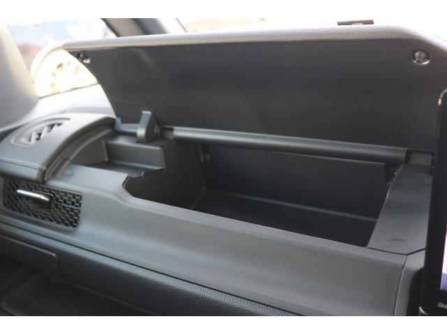 ステップワゴン ｅ：ＨＥＶスパーダ　禁煙車　７人乗り　純正１１．４型ナビ　後席モニター　フルセグＴＶ　バックカメラ　両側電動スライドドア　レーダークルーズコントロール　衝突軽減ブレーキ　ブラインドスポットモニター（69枚目）