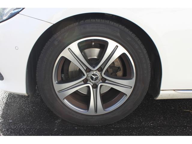 Ｅクラスステーションワゴン Ｅ２２０ｄ　ステーションワゴン　アバンギャルド　ワンオーナー　禁煙車　レーダーセーフティＰＫＧ　ハーフレザーシート　純正ＨＤＤナビ　フルセグ　全周囲カメラ　衝突軽減ブレーキ　レーダークルーズ　メモリ付きパワーシート　全席シートヒーター　ＬＥＤ（14枚目）