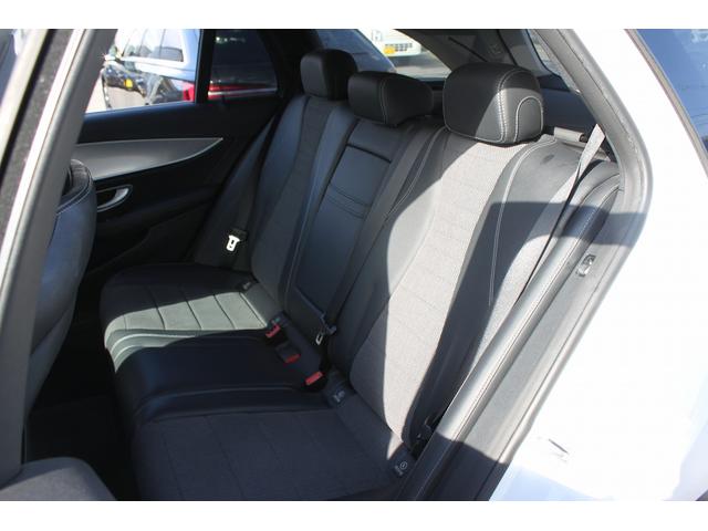 Ｅクラスステーションワゴン Ｅ２２０ｄ　ステーションワゴン　アバンギャルド　ワンオーナー　禁煙車　レーダーセーフティＰＫＧ　ハーフレザーシート　純正ＨＤＤナビ　フルセグ　全周囲カメラ　衝突軽減ブレーキ　レーダークルーズ　メモリ付きパワーシート　全席シートヒーター　ＬＥＤ（28枚目）