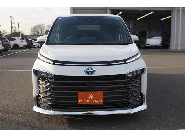 ヴォクシー ハイブリッドＳ－Ｚ　禁煙車　純正１０．２５型ナビ　フルセグＴＶ　バックカメラ　衝突軽減　アダプティブクルーズコントロール　シートヒーター　ＥＴＣ２．０　トヨタセーフティセンス　プリクラッシュセーフティ　クリアランスソナー（3枚目）