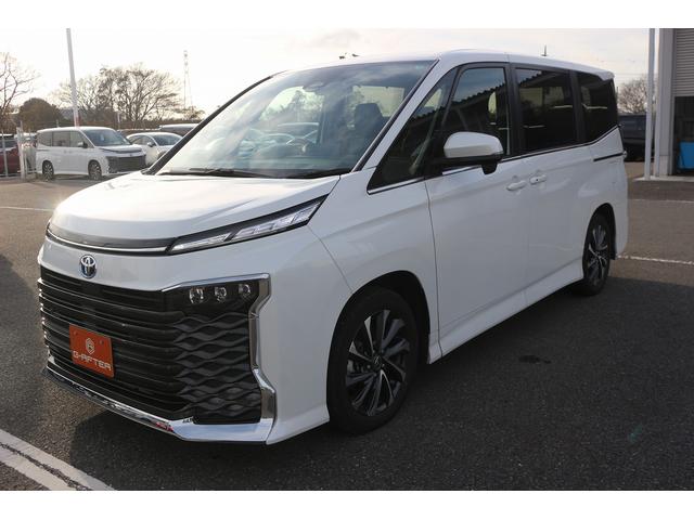 ヴォクシー ハイブリッドＳ－Ｚ　禁煙車　純正１０．２５型ナビ　フルセグＴＶ　バックカメラ　衝突軽減　アダプティブクルーズコントロール　シートヒーター　ＥＴＣ２．０　トヨタセーフティセンス　プリクラッシュセーフティ　クリアランスソナー（10枚目）