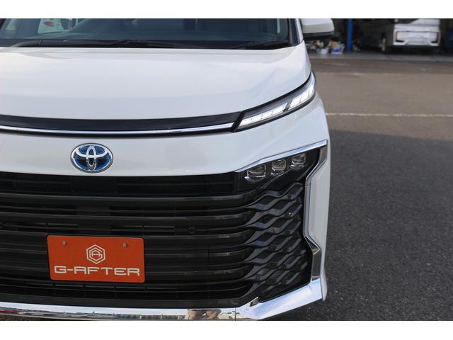 ヴォクシー ハイブリッドＳ－Ｚ　禁煙車　純正１０．２５型ナビ　フルセグＴＶ　バックカメラ　衝突軽減　アダプティブクルーズコントロール　シートヒーター　ＥＴＣ２．０　トヨタセーフティセンス　プリクラッシュセーフティ　クリアランスソナー（13枚目）