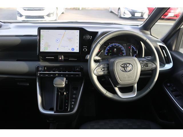 ヴォクシー ハイブリッドＳ－Ｚ　禁煙車　純正１０．２５型ナビ　フルセグＴＶ　バックカメラ　衝突軽減　アダプティブクルーズコントロール　シートヒーター　ＥＴＣ２．０　トヨタセーフティセンス　プリクラッシュセーフティ　クリアランスソナー（40枚目）