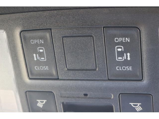 ヴォクシー ハイブリッドＳ－Ｚ　禁煙車　純正１０．２５型ナビ　フルセグＴＶ　バックカメラ　衝突軽減　アダプティブクルーズコントロール　シートヒーター　ＥＴＣ２．０　トヨタセーフティセンス　プリクラッシュセーフティ　クリアランスソナー（59枚目）