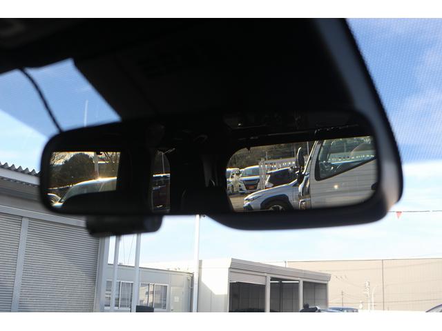 ヴォクシー ハイブリッドＳ－Ｚ　禁煙車　純正１０．２５型ナビ　フルセグＴＶ　バックカメラ　衝突軽減　アダプティブクルーズコントロール　シートヒーター　ＥＴＣ２．０　トヨタセーフティセンス　プリクラッシュセーフティ　クリアランスソナー（60枚目）