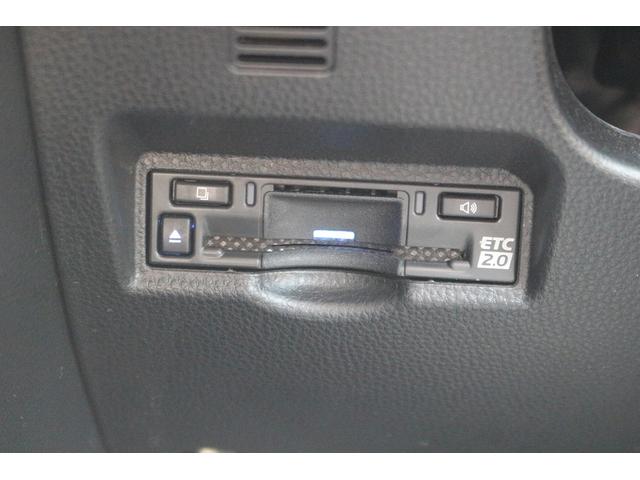 ヴォクシー ハイブリッドＳ－Ｚ　禁煙車　純正１０．２５型ナビ　フルセグＴＶ　バックカメラ　衝突軽減　アダプティブクルーズコントロール　シートヒーター　ＥＴＣ２．０　トヨタセーフティセンス　プリクラッシュセーフティ　クリアランスソナー（63枚目）