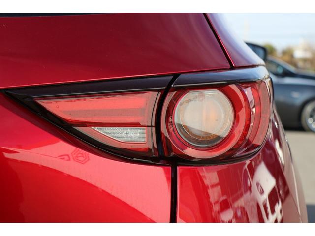 CX-5 25S Lパッケージ 禁煙車 フリップダウンモニター BOSEサウンド 黒革シート 純正ニビ フルセグ バックカメラ レーダークルーズコントロール 衝突軽減ブレーキ クリアランスソナー 電動格納ドアミラー オートライト(21枚目)
