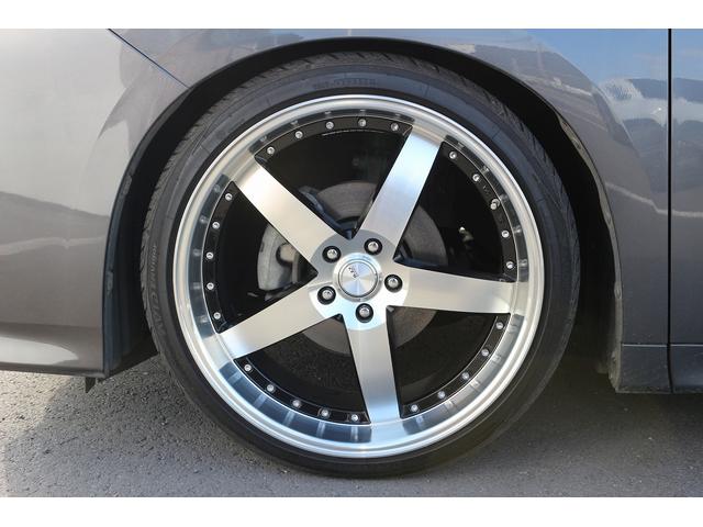 アルファードハイブリッド ＳＲ　Ｃパッケージ　禁煙車　サンルーフ　後席モニター　黒革シート　ＪＢＬサウンド　純正１０．５型ナビ　フルセグ　全周囲カメラ　両側電動スライドドア　レーダークルーズ　ＬＥＤヘッドライト　ＢＬＵＥＴＯＯＴＨ接続　ＥＴＣ（19枚目）