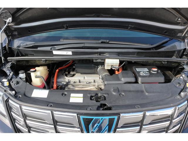 アルファードハイブリッド ＳＲ　Ｃパッケージ　禁煙車　サンルーフ　後席モニター　黒革シート　ＪＢＬサウンド　純正１０．５型ナビ　フルセグ　全周囲カメラ　両側電動スライドドア　レーダークルーズ　ＬＥＤヘッドライト　ＢＬＵＥＴＯＯＴＨ接続　ＥＴＣ（30枚目）