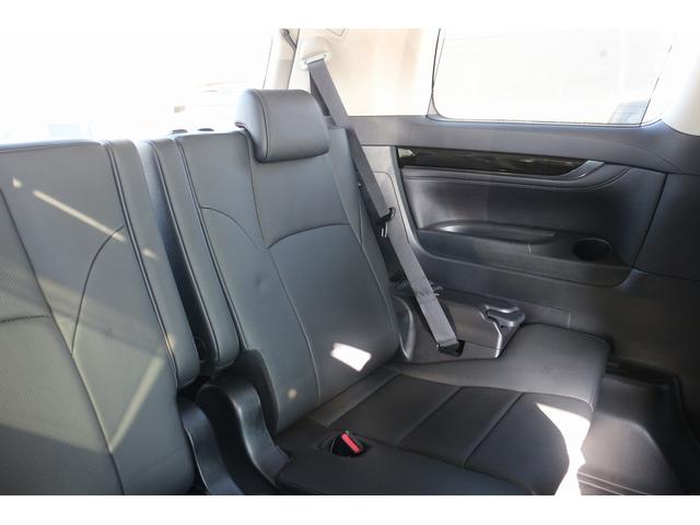 アルファードハイブリッド ＳＲ　Ｃパッケージ　禁煙車　サンルーフ　後席モニター　黒革シート　ＪＢＬサウンド　純正１０．５型ナビ　フルセグ　全周囲カメラ　両側電動スライドドア　レーダークルーズ　ＬＥＤヘッドライト　ＢＬＵＥＴＯＯＴＨ接続　ＥＴＣ（39枚目）