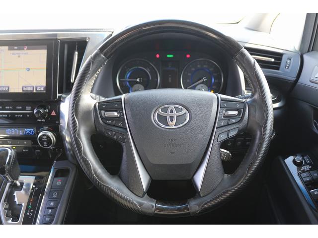 アルファードハイブリッド ＳＲ　Ｃパッケージ　禁煙車　サンルーフ　後席モニター　黒革シート　ＪＢＬサウンド　純正１０．５型ナビ　フルセグ　全周囲カメラ　両側電動スライドドア　レーダークルーズ　ＬＥＤヘッドライト　ＢＬＵＥＴＯＯＴＨ接続　ＥＴＣ（48枚目）