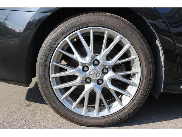 ＧＳ ＧＳ３００ｈ　Ｉパッケージ　黒革シート　純正１２．３型ナビ　フルセグ　バックカメラ　レーダークルーズ　衝突軽減　シートエアコン　シートヒーター　ステアリングヒーター　ＥＴＣ２．０　パドルシフト　純正１８ＡＷ　ＬＥＤヘッドライト（23枚目）