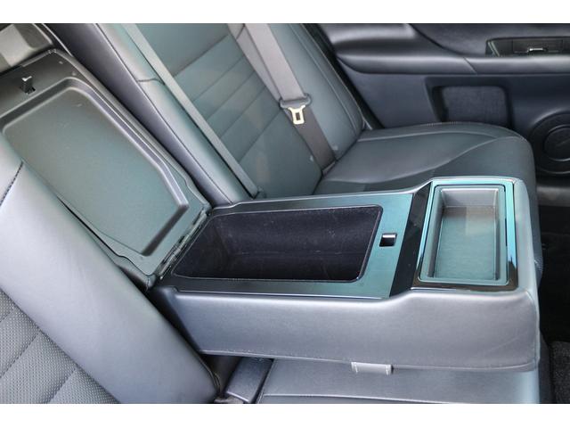 ＧＳ ＧＳ３００ｈ　Ｉパッケージ　黒革シート　純正１２．３型ナビ　フルセグ　バックカメラ　レーダークルーズ　衝突軽減　シートエアコン　シートヒーター　ステアリングヒーター　ＥＴＣ２．０　パドルシフト　純正１８ＡＷ　ＬＥＤヘッドライト（78枚目）