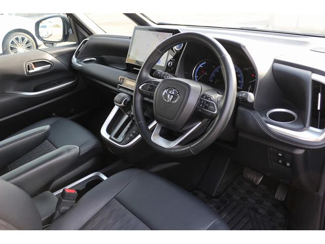 ノア ハイブリッドＳ－Ｚ　禁煙車　黒革シート　純正ナビ　フルセグＴＶ　バックカメラ　両側電動スライドドア　レーダークルーズコントロール　衝突軽減ブレーキ　ＬＥＤヘッドライト　クリアランスソナー　電動リアゲート　シートヒーター（38枚目）