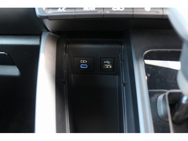 ノア ハイブリッドＳ－Ｚ　禁煙車　黒革シート　純正ナビ　フルセグＴＶ　バックカメラ　両側電動スライドドア　レーダークルーズコントロール　衝突軽減ブレーキ　ＬＥＤヘッドライト　クリアランスソナー　電動リアゲート　シートヒーター（70枚目）