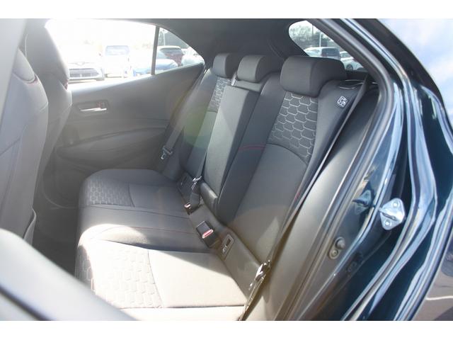 カローラスポーツ ハイブリッドＧ　Ｚ　禁煙車　パナソニック９型ナビ　フルセグＴＶ　バックカメラ　衝突軽減ブレーキ　レーダークルーズ　ＬＥＤヘッドライト　ＥＴＣ　デジタルインナーミラー　ブラインドスポットモニター　スマートキー　電格ミラー（31枚目）