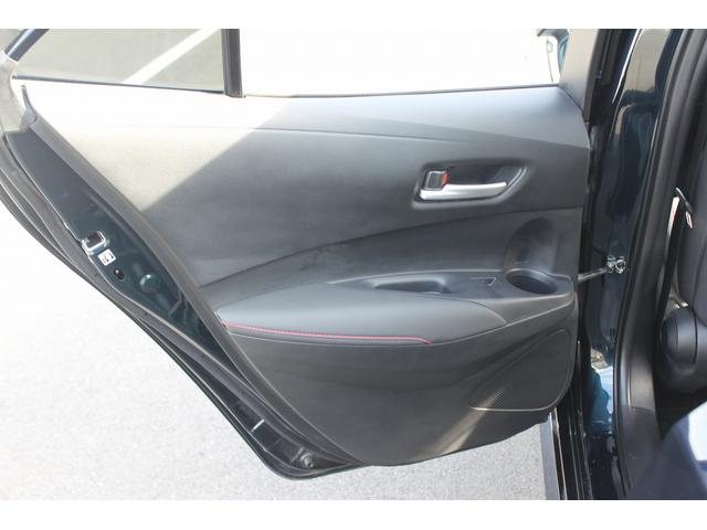 カローラスポーツ ハイブリッドＧ　Ｚ　禁煙車　パナソニック９型ナビ　フルセグＴＶ　バックカメラ　衝突軽減ブレーキ　レーダークルーズ　ＬＥＤヘッドライト　ＥＴＣ　デジタルインナーミラー　ブラインドスポットモニター　スマートキー　電格ミラー（32枚目）