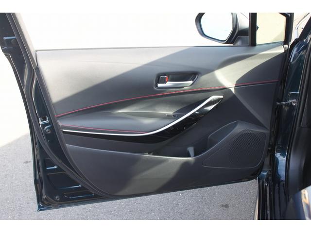 カローラスポーツ ハイブリッドＧ　Ｚ　禁煙車　パナソニック９型ナビ　フルセグＴＶ　バックカメラ　衝突軽減ブレーキ　レーダークルーズ　ＬＥＤヘッドライト　ＥＴＣ　デジタルインナーミラー　ブラインドスポットモニター　スマートキー　電格ミラー（35枚目）