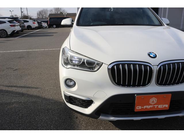 Ｘ１ ｘＤｒｉｖｅ　２０ｉ　ｘライン　禁煙車　黒革　純正ナビ　バックカメラ　衝突軽減ブレーキ　シートヒーター　電動リアゲート　オプション１９インチＡＷ　ＬＥＤヘッドライト　ＥＴＣ　クリアランスソナー　電動格納式ドアミラー　ＢＴ接続（11枚目）