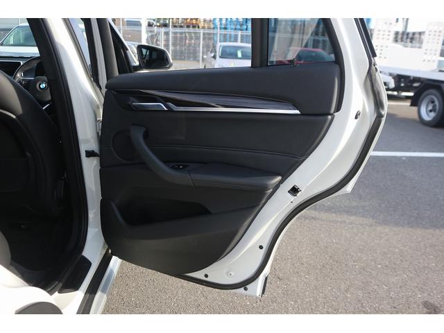 Ｘ１ ｘＤｒｉｖｅ　２０ｉ　ｘライン　禁煙車　黒革　純正ナビ　バックカメラ　衝突軽減ブレーキ　シートヒーター　電動リアゲート　オプション１９インチＡＷ　ＬＥＤヘッドライト　ＥＴＣ　クリアランスソナー　電動格納式ドアミラー　ＢＴ接続（28枚目）