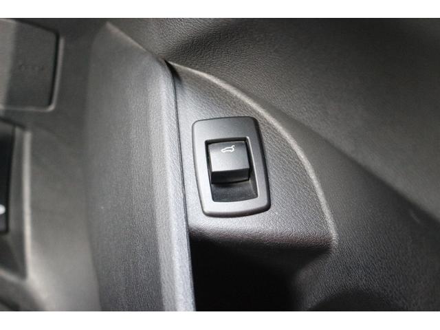 Ｘ１ ｘＤｒｉｖｅ　２０ｉ　ｘライン　禁煙車　黒革　純正ナビ　バックカメラ　衝突軽減ブレーキ　シートヒーター　電動リアゲート　オプション１９インチＡＷ　ＬＥＤヘッドライト　ＥＴＣ　クリアランスソナー　電動格納式ドアミラー　ＢＴ接続（48枚目）