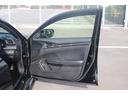 ハッチバック　禁煙車　黒革シート　純正ナビ　フルセグＴＶ　バックカメラ　レーダークルーズコントロール　衝突軽減ブレーキ　ＬＥＤヘッドライト　シートヒーター　パワーシート　アイドリングストップ　電動格納ドアミラー（25枚目）