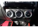 スイフトスポーツ ベースグレード 禁煙車 1オーナー 6MT オーディオ クルーズコントロール LEDヘッドライト シートヒーター 純正17AW 電動格納ミラー 横滑り防止装置 オートライト プッシュスタート スマートキー(4枚目)
