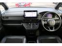 ｅ：ＨＥＶスパーダ　禁煙車　７人乗り　純正１１．４型ナビ　後席モニター　フルセグＴＶ　バックカメラ　両側電動スライドドア　レーダークルーズコントロール　衝突軽減ブレーキ　ブラインドスポットモニター（55枚目）