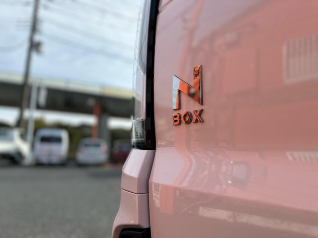 Ｎ－ＢＯＸカスタム コーディネートスタイル　届出済未使用車　両側パワースライドドア　バックカメラ　両側シートヒーター　オートリトラミラー　後席バックテーブル　サンシェード　スマートキー　プッシュスタート　オートライト　オートハイビーム（36枚目）