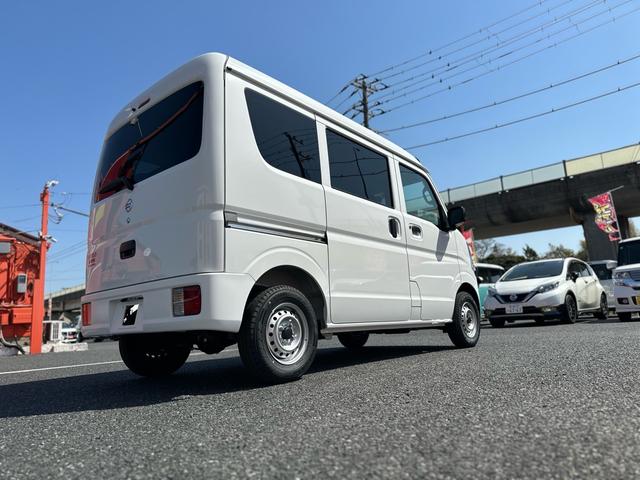 日産 ＮＶ１００クリッパーバン