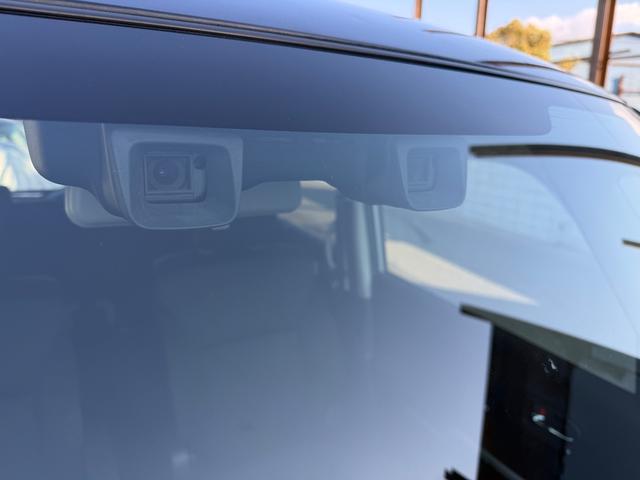 ソリオバンディット ハイブリッドMV 全周囲カメラ 衝突被害軽減システム 禁煙車 ナビ クルーズコントロール レーンアシスト 両側電動スライド LEDヘッドランプ スマートキー アイドリングストップ シートヒーター 純正アルミ(26枚目)