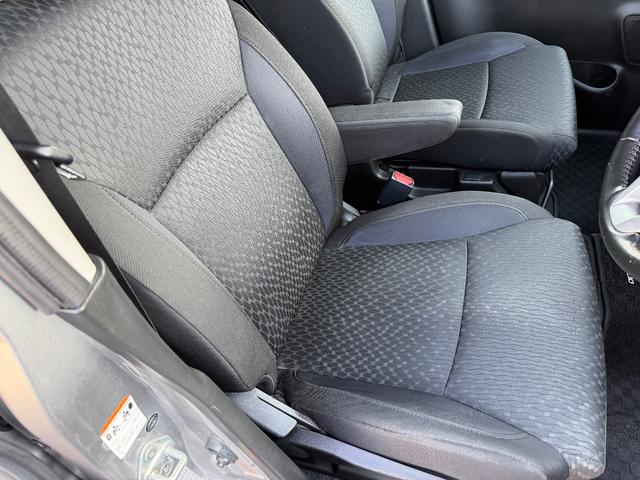 ソリオバンディット ハイブリッドMV 全周囲カメラ 衝突被害軽減システム 禁煙車 ナビ クルーズコントロール レーンアシスト 両側電動スライド LEDヘッドランプ スマートキー アイドリングストップ シートヒーター 純正アルミ(30枚目)