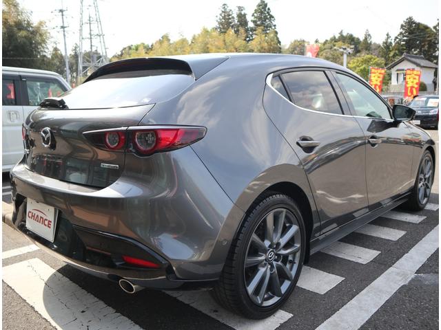 マツダ ＭＡＺＤＡ３ファストバック