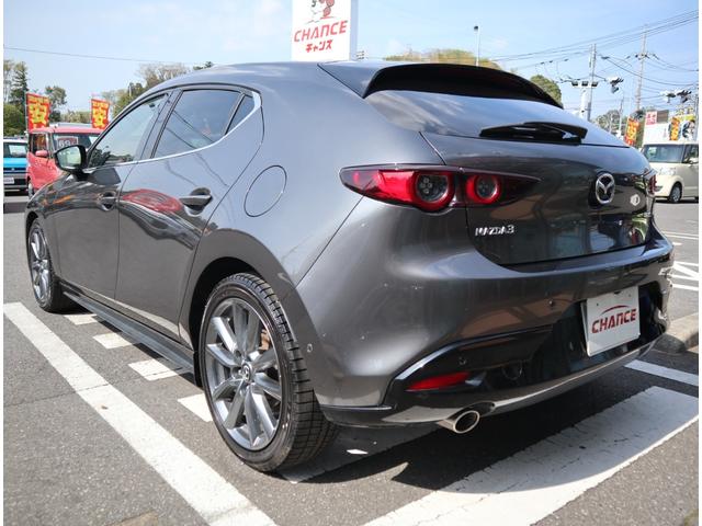 マツダ ＭＡＺＤＡ３ファストバック