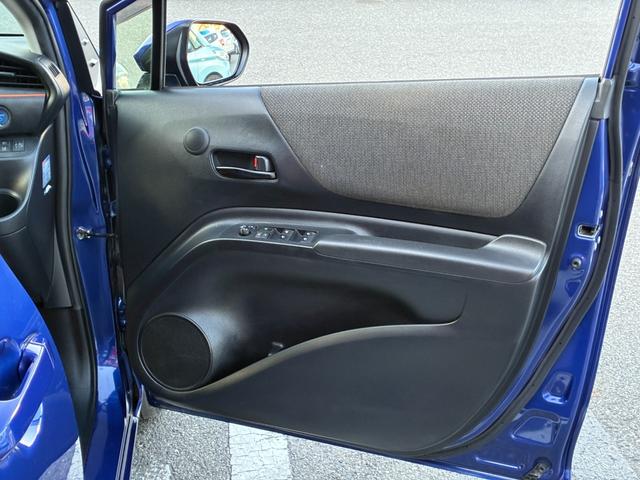 シエンタ ハイブリッド ファンベースX 衝突軽減ブレーキ 純正ナビ フルセグ CD BT接続 バックカメラ スマートキー プッシュスタート ETC 電動格納ミラー 電動スライドドア オートライト オートハイビーム(39枚目)