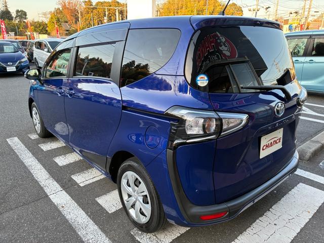 シエンタ ハイブリッド ファンベースX 衝突軽減ブレーキ 純正ナビ フルセグ CD BT接続 バックカメラ スマートキー プッシュスタート ETC 電動格納ミラー 電動スライドドア オートライト オートハイビーム(63枚目)