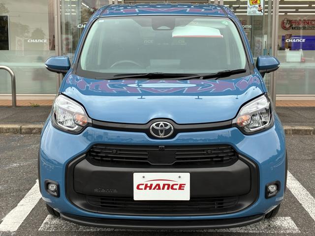 シエンタ ハイブリッドＧ　衝突軽減ブレーキ　レーンキープアシスト　ブラインドスポット　純正ナビ　フルセグ　ＢＴ接続　ＵＳＢ　全方位カメラ　再度カメラ　スマートキー　ＥＴＣ２．０　コーナーセンサー　シートヒーターＬＲ　両側電動（4枚目）
